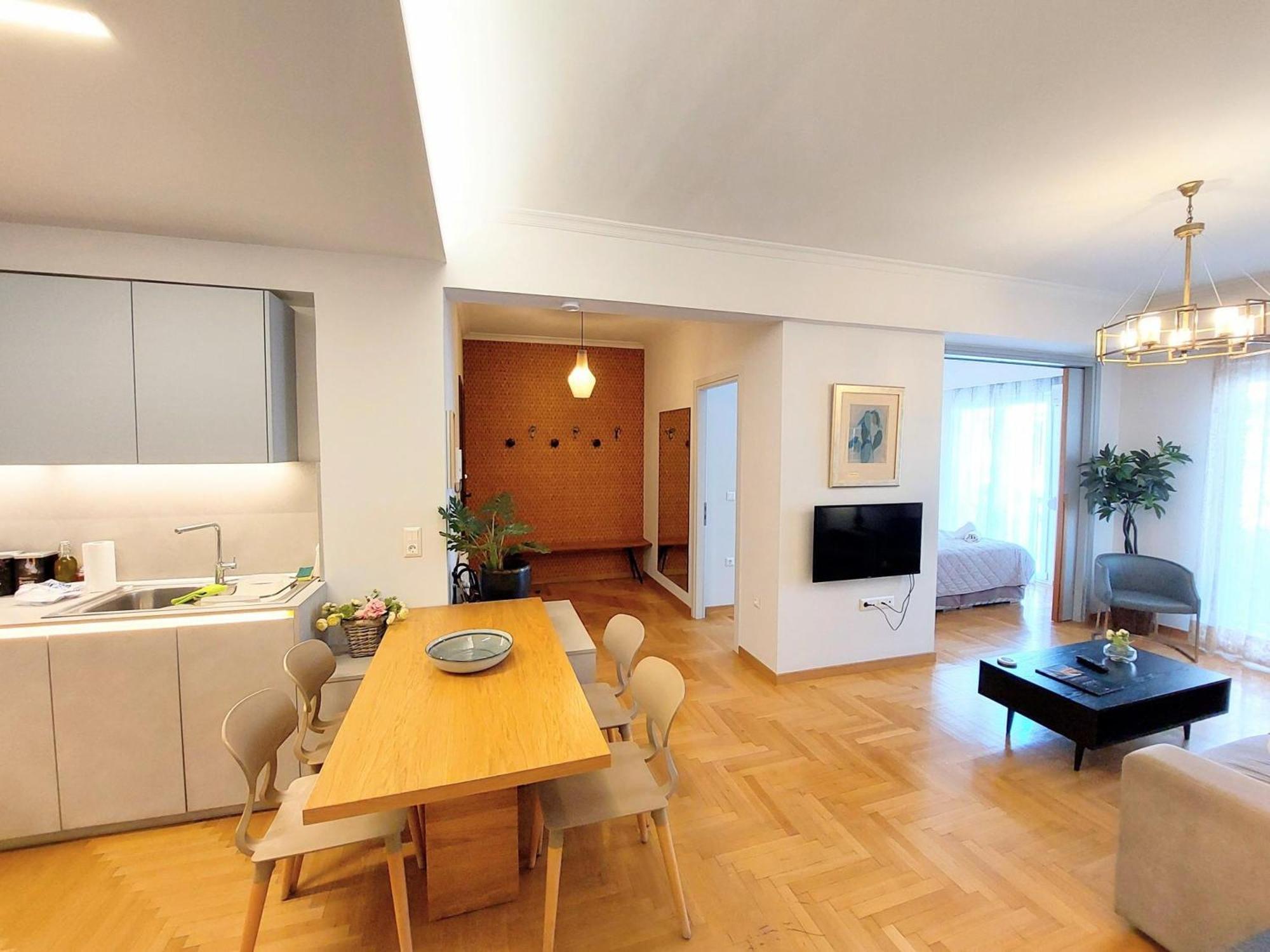 Elegant Apartment In Acropolis Афины Экстерьер фото