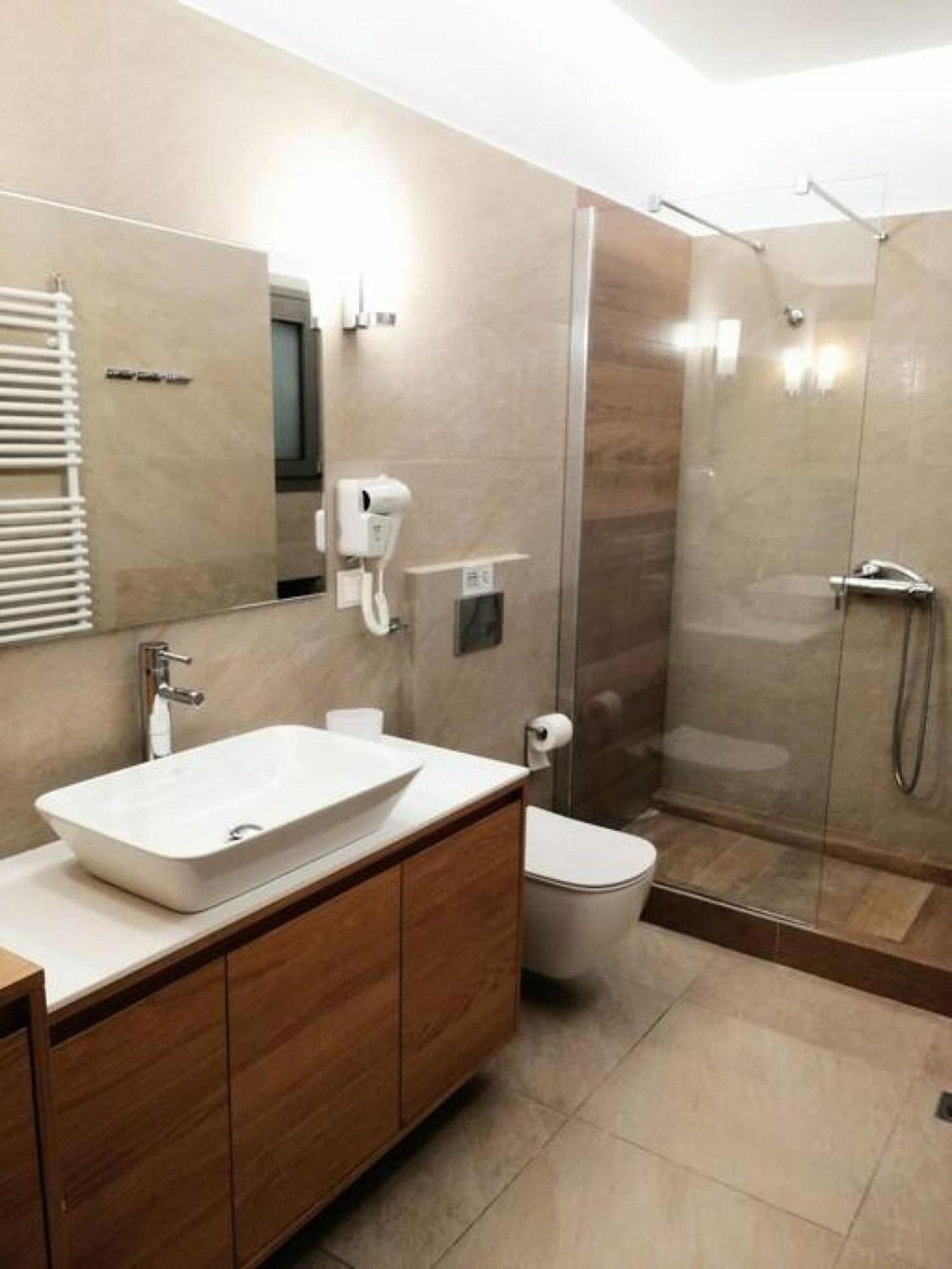 Elegant Apartment In Acropolis Афины Экстерьер фото